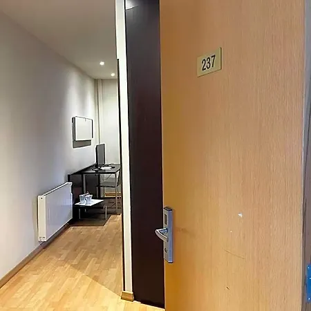 Bruc Szálloda Sant Esteve Sesrovires